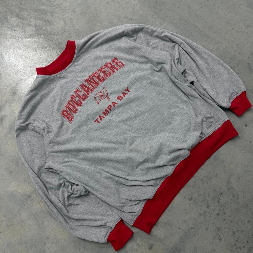 90s reversible tampa bay buccaneers reversible crewneck sweatshirt